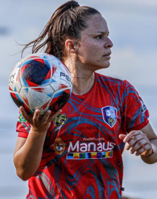 Leila Barra<h5>Right Back</h5>